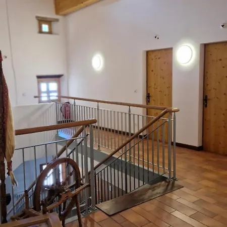 Nocleg ze śniadaniem Weisses Kreuz - Crusch Alva *