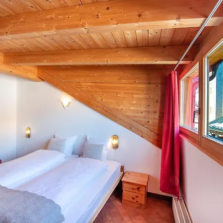 Bed & Breakfast Weisses Kreuz - Crusch Alva *