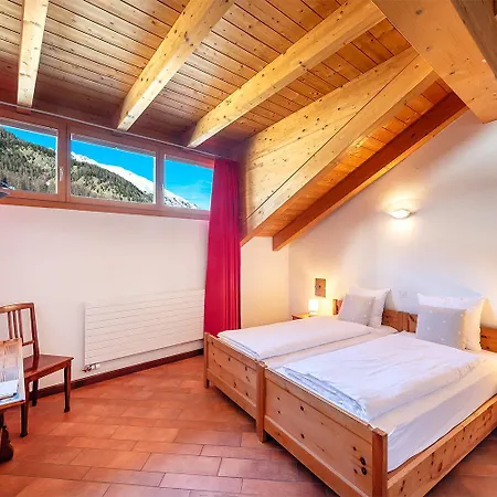 Weisses Kreuz - Crusch Alva *