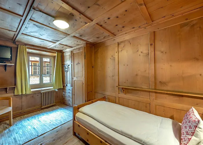 Bed & Breakfast Weisses Kreuz - Crusch Alva