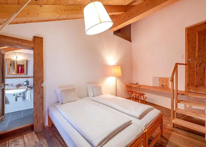 Weisses Kreuz - Crusch Alva Bed & Breakfast *